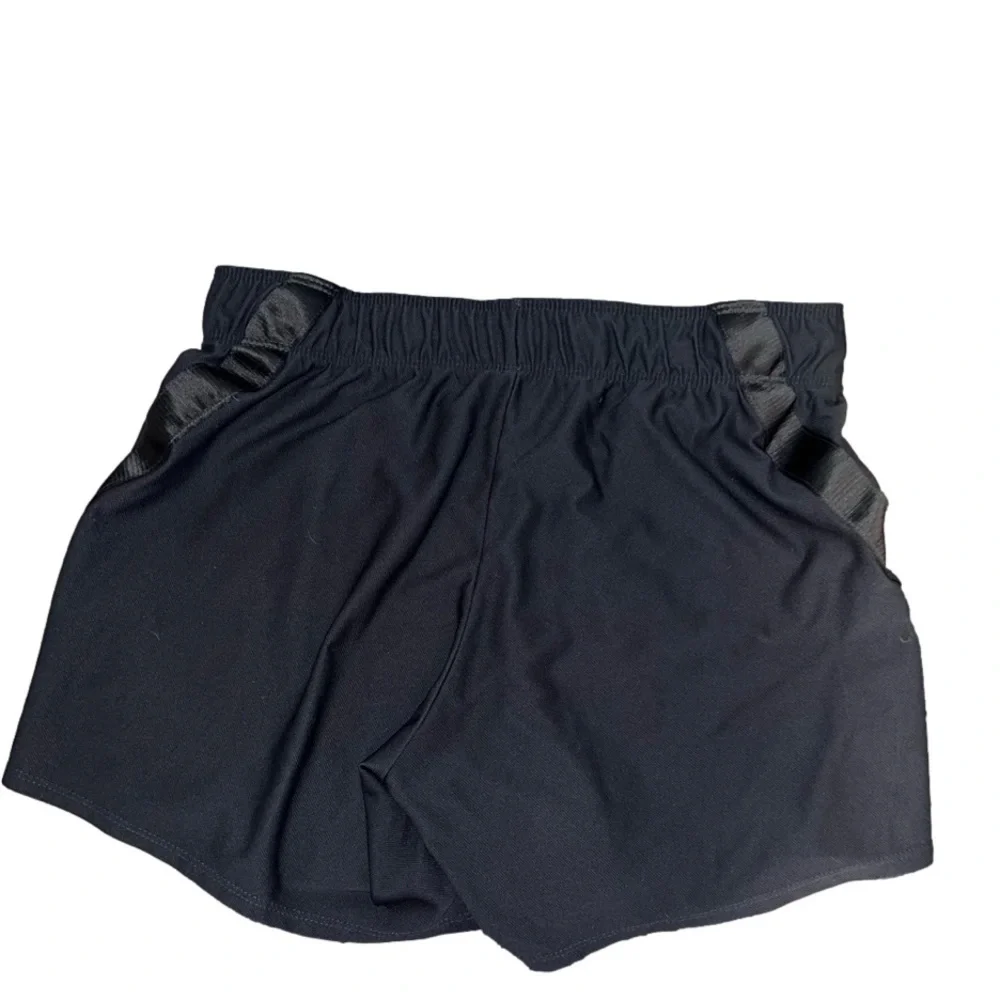 Nike- Dri fit dark grey shorts - Picture 2 of 5